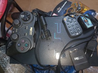 Lote PS2 Slim + 50 Demos + Revistas