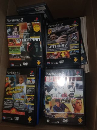 Lote PS2 Slim + 50 Demos + Revistas