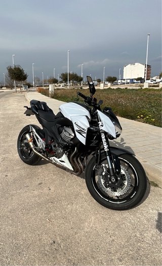 Kawasaki Z800e para A2