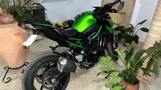 Kawasaki Z900