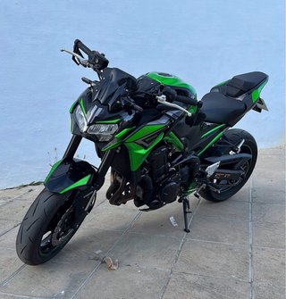 Kawasaki Z900