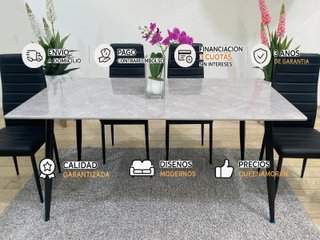 Conjunto de comedor con mesa efecto mármol y sillas en polipiel