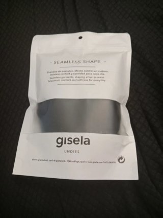 Tanga Gisela control abdomen negro