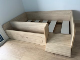 Cama infantil de madera