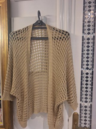 Chaqueta calada dorada talla única