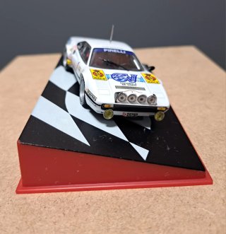 Miniatura Ferrari 308GTB Rally 1984
