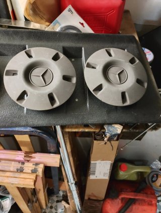 4 Tapacubos Mercedes Sprinter 6 tornillos