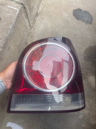 Faro trasero Volkswagen Polo LEER DESCRICCION