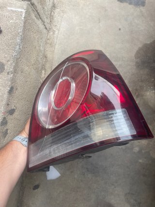 Faro trasero Volkswagen Polo LEER DESCRICCION