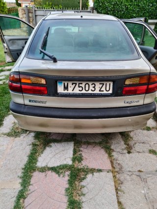 Renault Laguna 2000