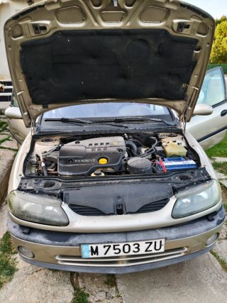 Renault Laguna 2000