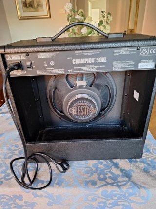 Amplificador Fender Champion 50XL