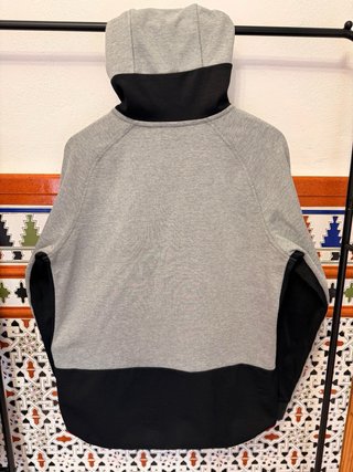 Sudadera Nike Advance15 Hoodie Gris Negra