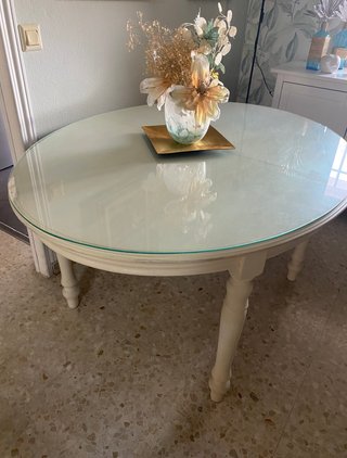 Mesa extensible salón pintada beige