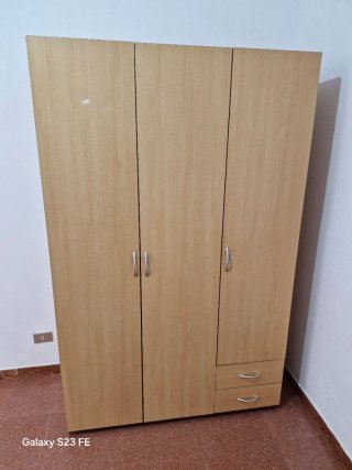 Armario 3 puertas madera