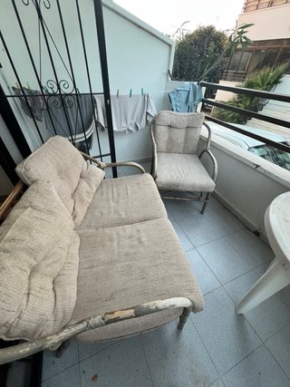 Sofá y sillón de terraza bambú y tela
