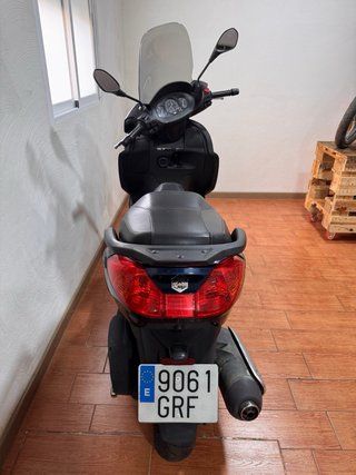 Piaggio X7 125 Scooter Azul Oscuro