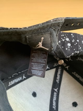 Gorra Jordan Diseño Paint Splatter