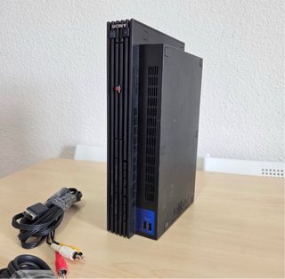 Consola PS2 Fat Negra + Cables
