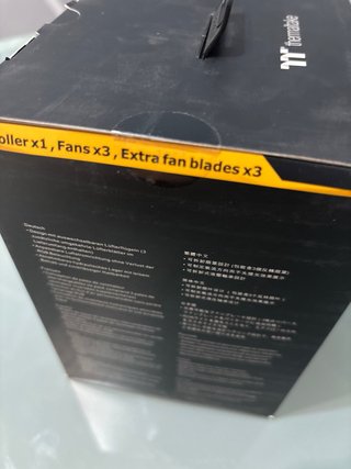 Ventilador Thermaltake SWAFAN 12 RGB