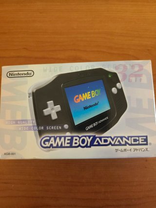 Game Boy Advance negra completa + Famicom Mini
