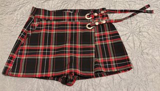 Falda pantalón tartán con adornos