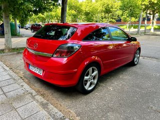 Opel Astra 2007