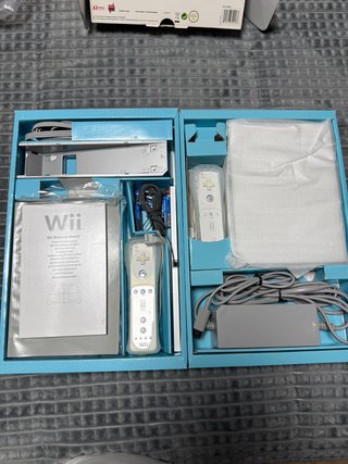 Consola Wii + 3 Juegos + Accesorios