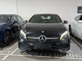 Mercedes Clase A A 180 AMG LED-Xenon Navi-Pro 1/2 Sport-Leather-Alcantara Camera Klima PDC AMG Line