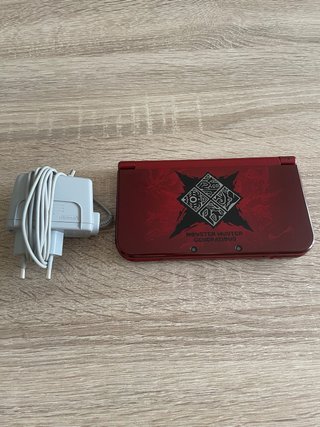 New Nintendo 3DS XL Monster Hunter Generations