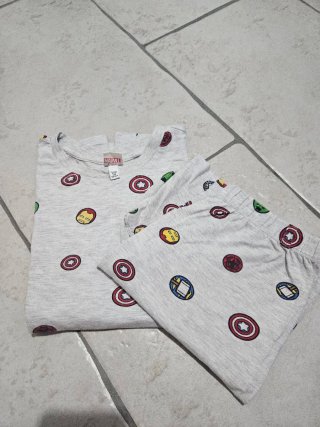Completo Marvel bambino