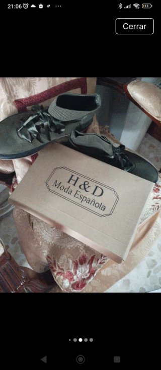 Botines deportivos verde oliva
