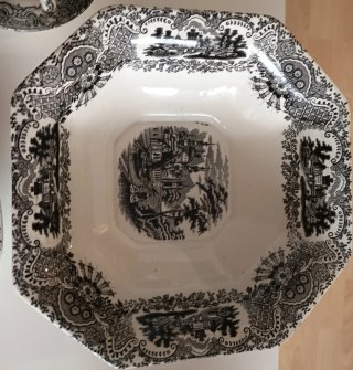 Vajilla completa La Cartuja de Sevilla