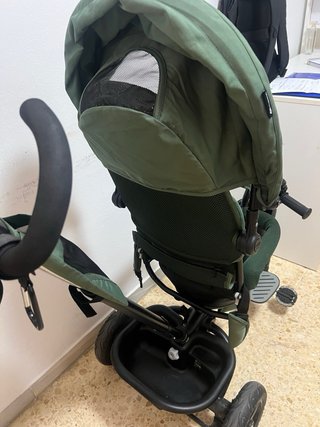 Triciclo infantil verde