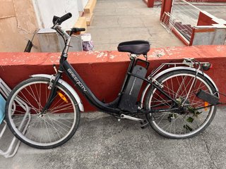 Bicicleta Eléctrica Greencity Negra