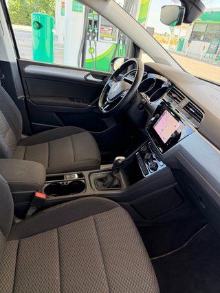 Volkswagen Touran 2.0TDI DSG Advancet&Navi 7Plazas