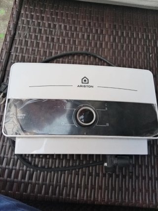 Termo Eléctrico Ariston Aures Multi 5kW