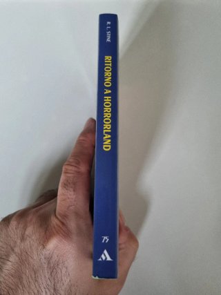 "Ritorno a horrorland" N 75 Piccoli Brividi