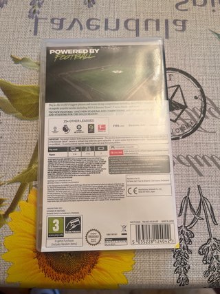 Nintendo Switch FIFA 22 Legacy Edition