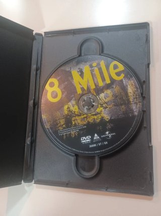 8 Millas DVD Eminem