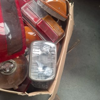 Lote repuestos coche clásico