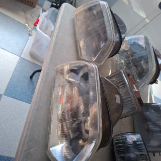 Lote repuestos coches clásicos