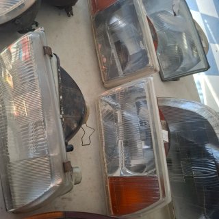 Lote repuestos coches clásicos