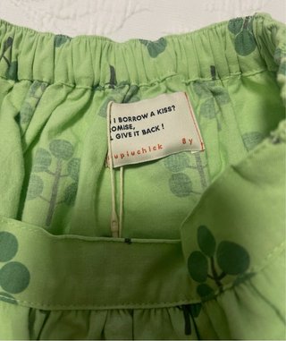 Falda Piupiuchick verde con etiqueta