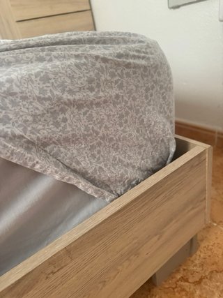 OFERTÓN!! Base cama 135cm + somier + colchón