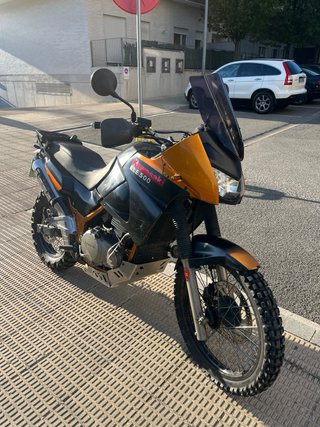 Kawasaki KLE 500 2005
