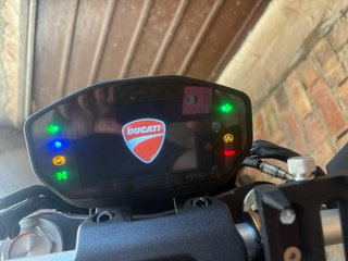Ducati Monster 821 '19 Roja