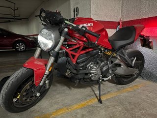 Ducati Monster 821 '19 Roja