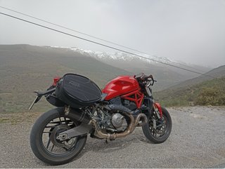 Ducati Monster 821 '19 Roja