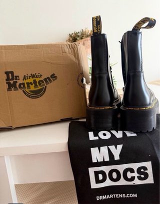 Botas Dr. Martens Negras Plataforma